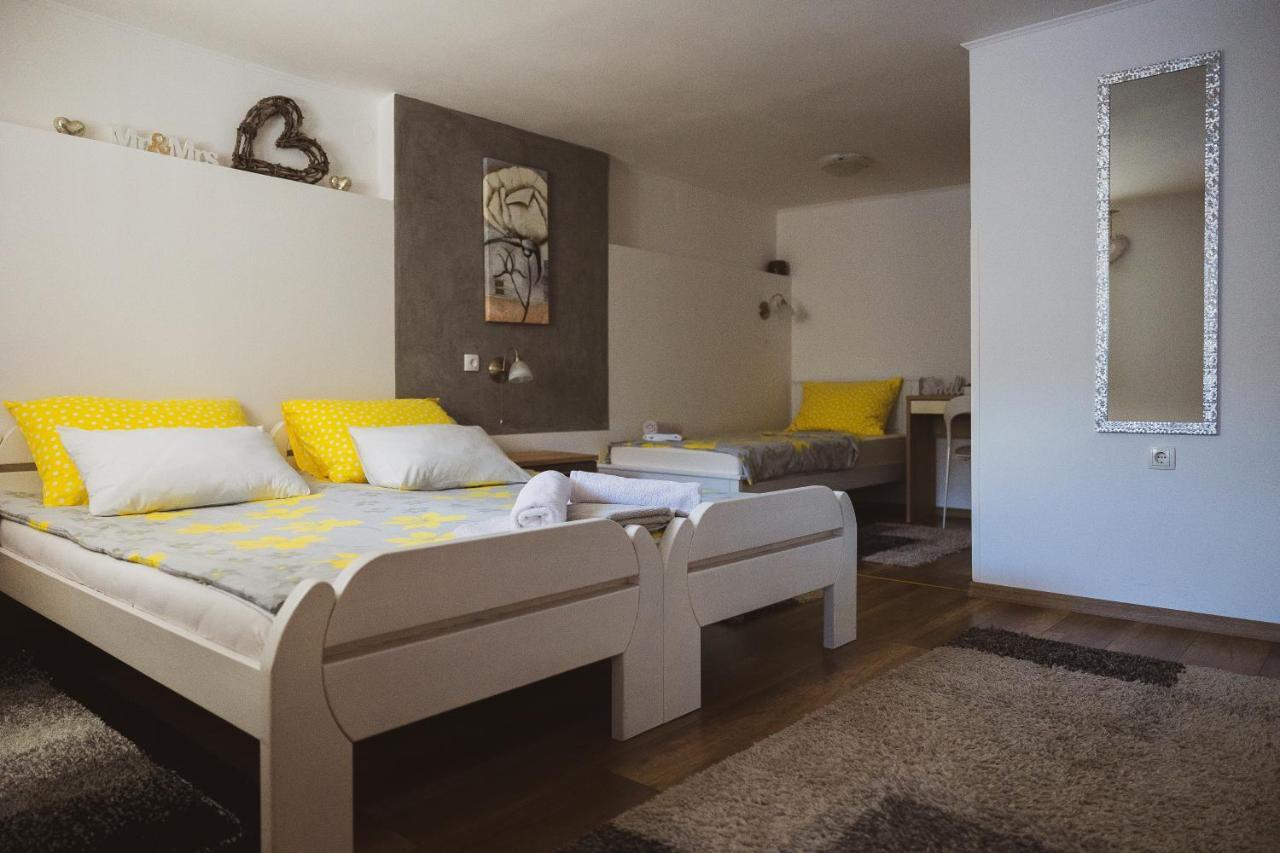 Soba I Apartman Dula Огулин Экстерьер фото